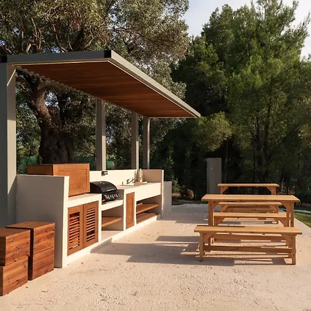Domus Gaia Villa Nikíti